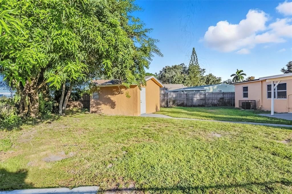 En Venta: $425,000 (3 camas, 1 baños, 936 Pies cuadrados)