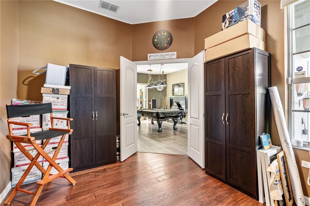 For Sale: $594,900 (4 beds, 3 baths, 2603 Square Feet)