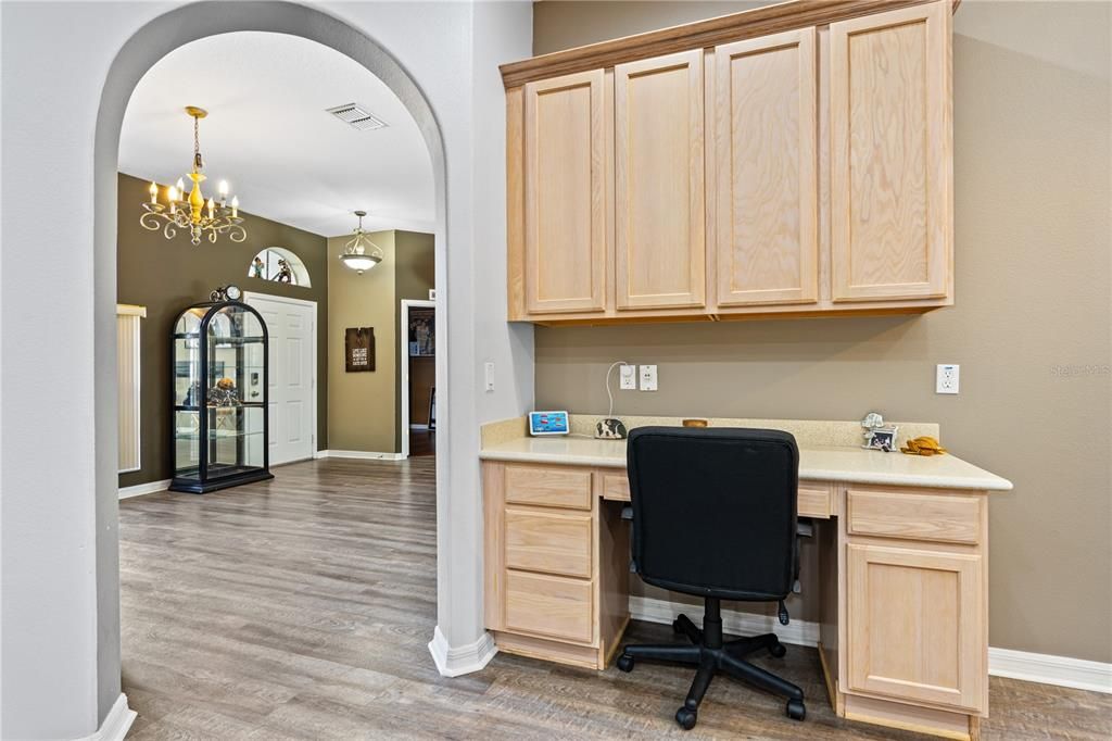 For Sale: $594,900 (4 beds, 3 baths, 2603 Square Feet)