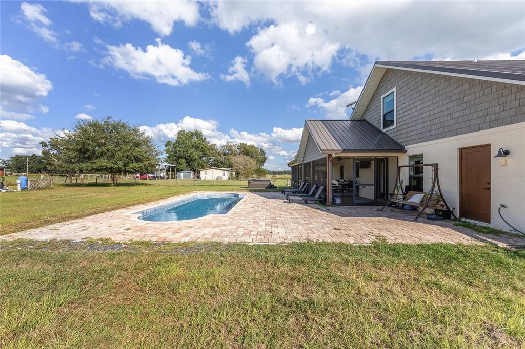 На продажу: $729,900 (3 спален, 3 ванн, 2243 Квадратных фут)