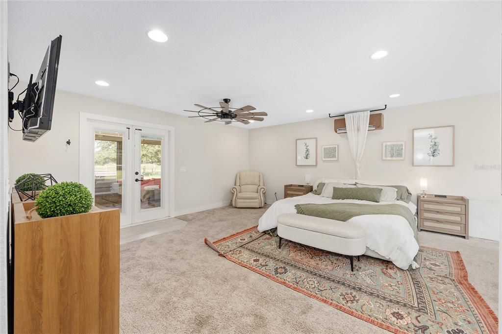 На продажу: $729,900 (3 спален, 3 ванн, 2243 Квадратных фут)