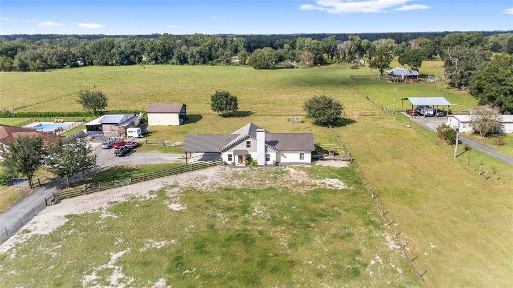 На продажу: $729,900 (3 спален, 3 ванн, 2243 Квадратных фут)