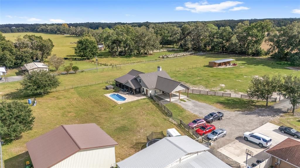 На продажу: $729,900 (3 спален, 3 ванн, 2243 Квадратных фут)