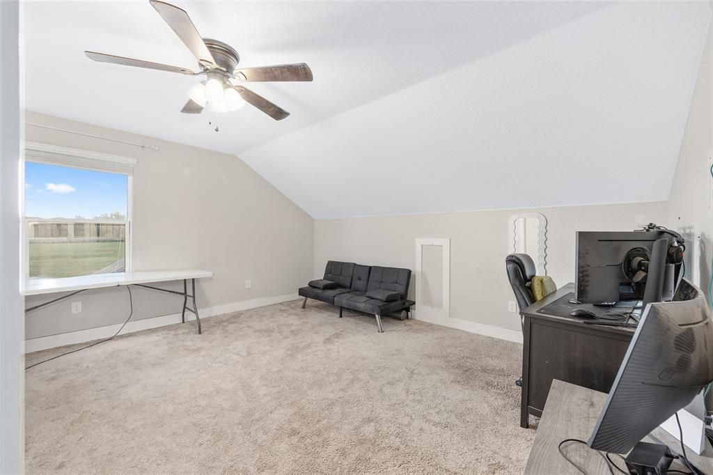 На продажу: $729,900 (3 спален, 3 ванн, 2243 Квадратных фут)