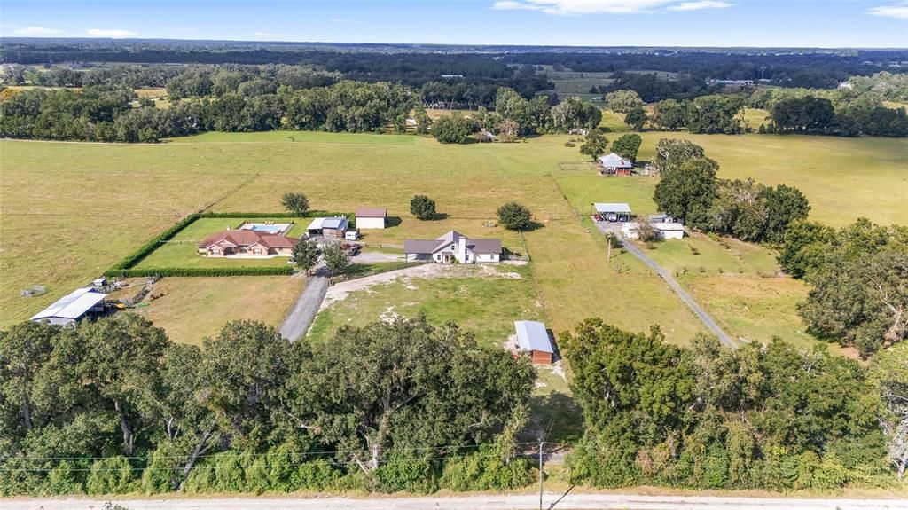 На продажу: $729,900 (3 спален, 3 ванн, 2243 Квадратных фут)