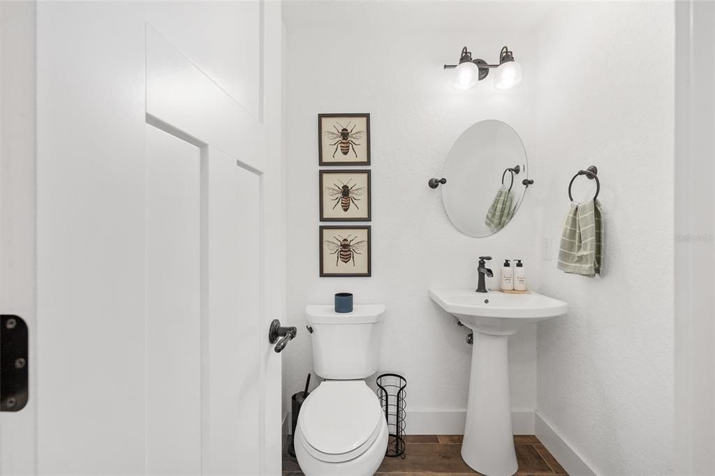 На продажу: $729,900 (3 спален, 3 ванн, 2243 Квадратных фут)