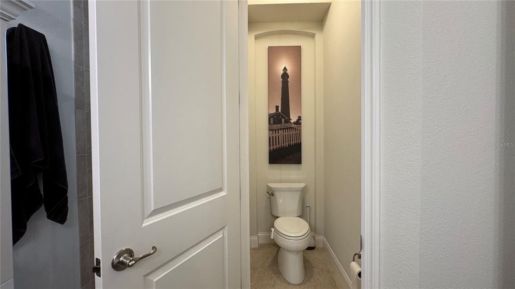 En Venta: $679,900 (3 camas, 3 baños, 1839 Pies cuadrados)