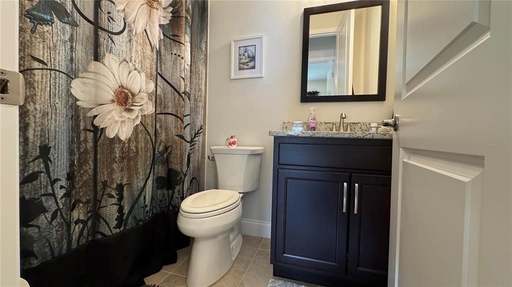 En Venta: $679,900 (3 camas, 3 baños, 1839 Pies cuadrados)