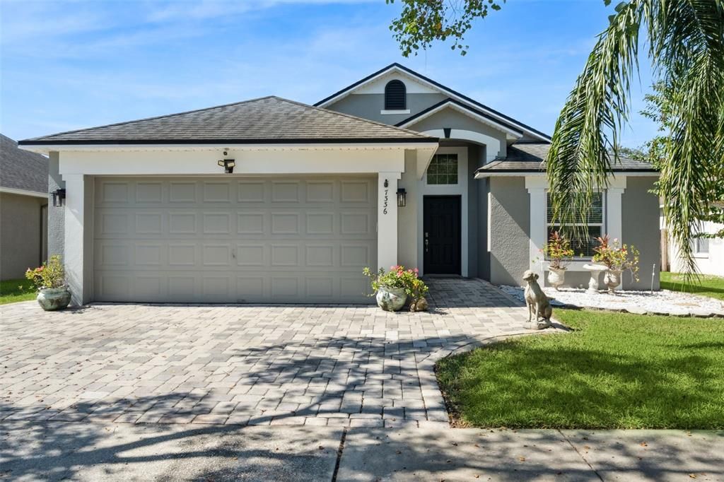 Под контрактом: $449,000 (3 спален, 2 ванн, 1526 Квадратных фут)