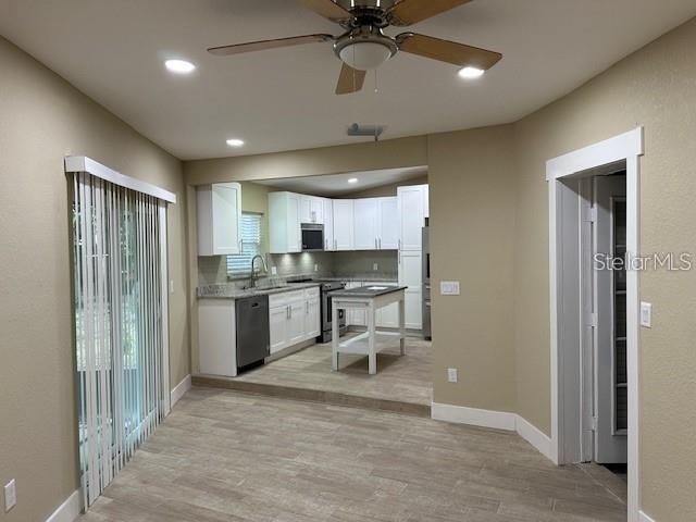 For Sale: $469,900 (2 beds, 1 baths, 1188 Square Feet)
