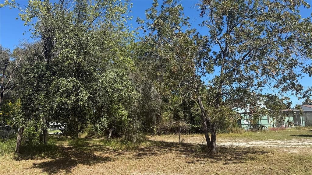 待售: $69,500 (0.23 acres)