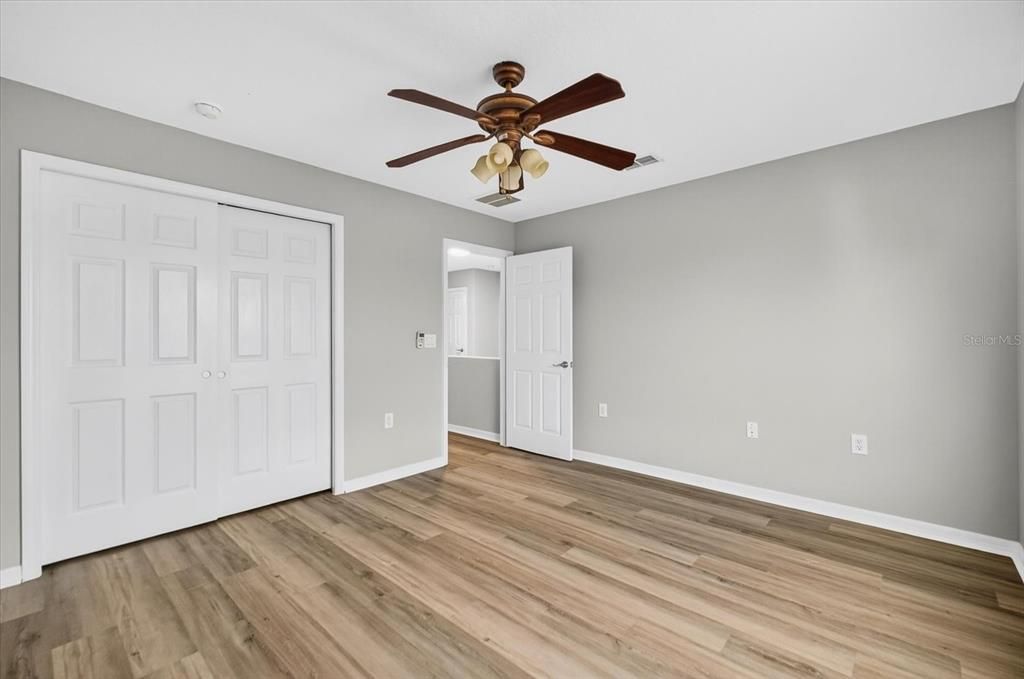 Active With Contract: $1,900 (3 beds, 2 baths, 1772 Square Feet)