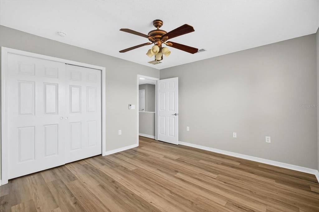 Active With Contract: $1,900 (3 beds, 2 baths, 1772 Square Feet)