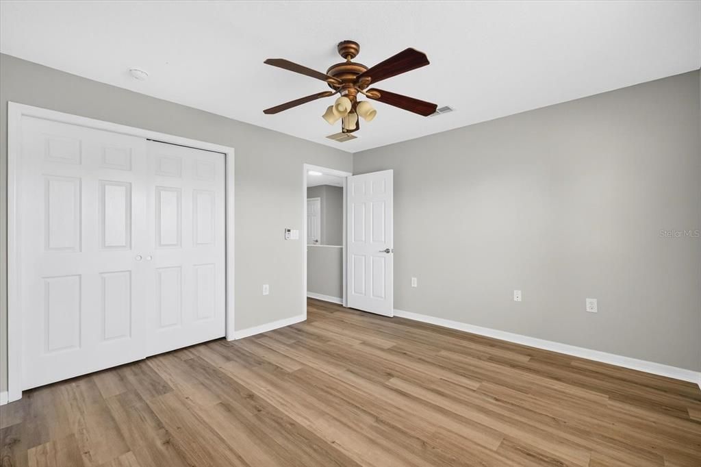 Active With Contract: $1,900 (3 beds, 2 baths, 1772 Square Feet)