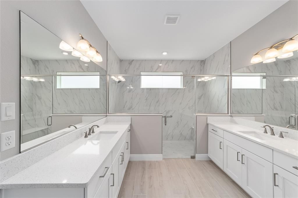 待售: $372,000 (2 贝兹, 2 浴室, 2019 平方英尺)