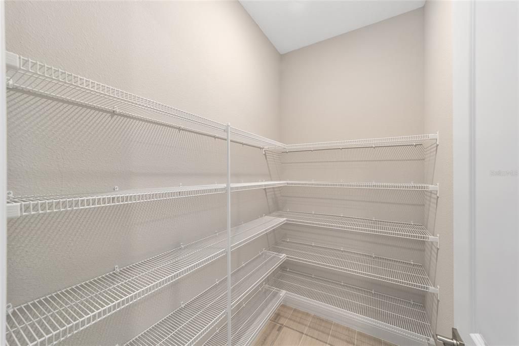 待售: $372,000 (2 贝兹, 2 浴室, 2019 平方英尺)