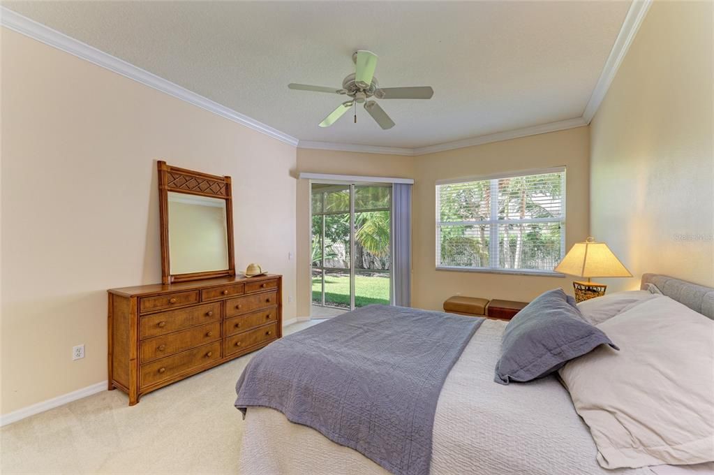 For Sale: $585,000 (4 beds, 2 baths, 2186 Square Feet)