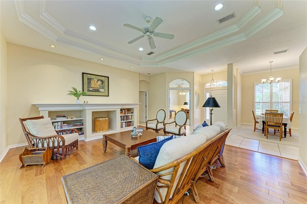 For Sale: $585,000 (4 beds, 2 baths, 2186 Square Feet)