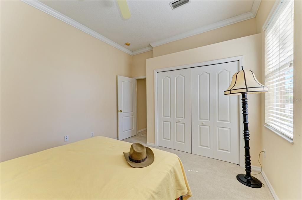 For Sale: $585,000 (4 beds, 2 baths, 2186 Square Feet)