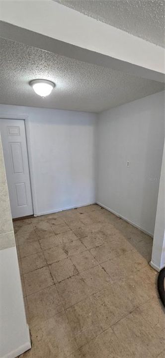 For Sale: $359,000 (4 beds, 0 baths, 1944 Square Feet)