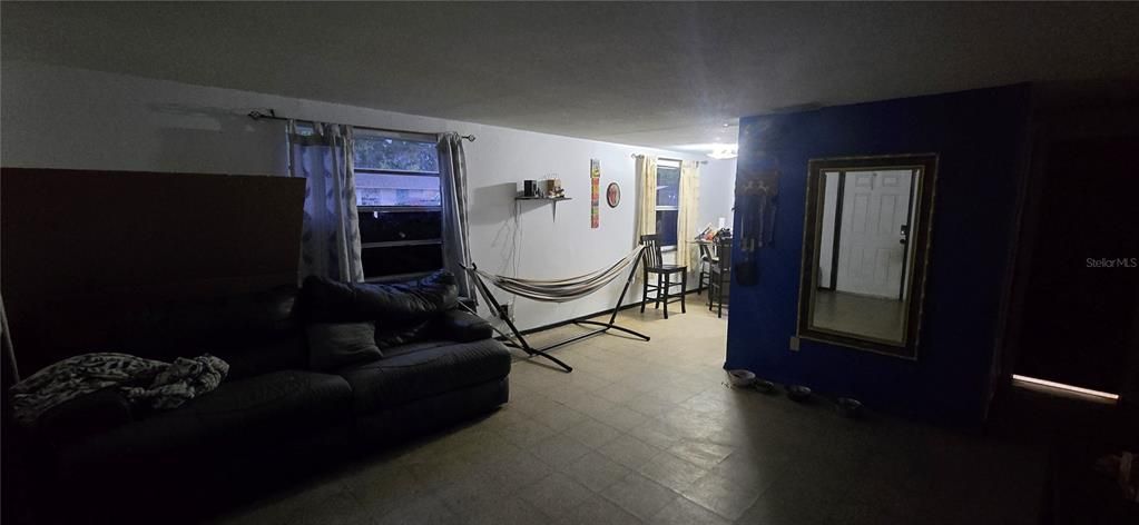 For Sale: $359,000 (4 beds, 0 baths, 1944 Square Feet)