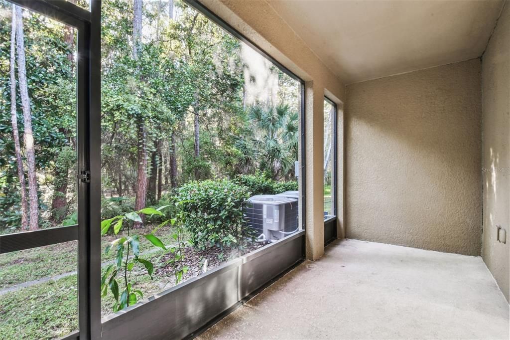 For Sale: $345,000 (3 beds, 2 baths, 1716 Square Feet)