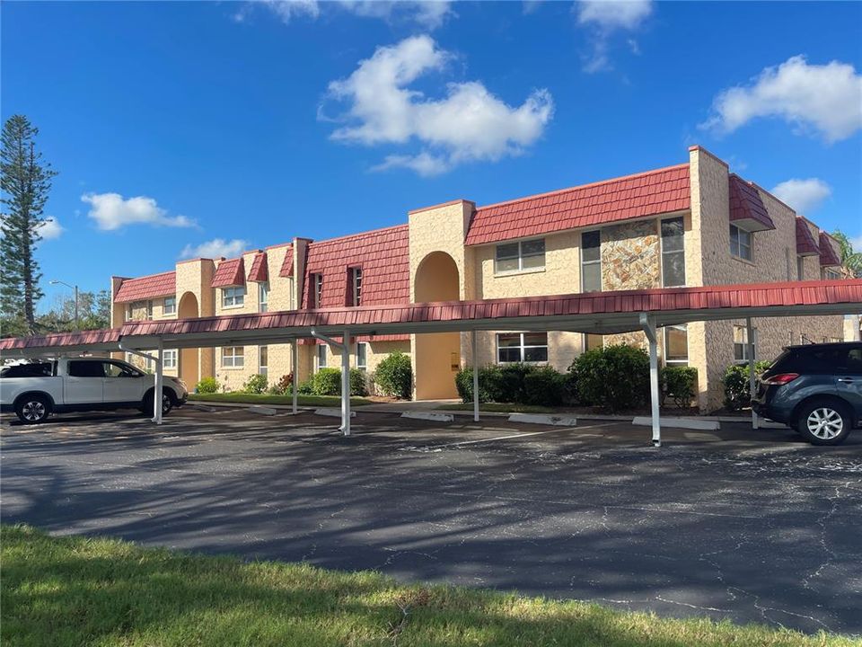 For Rent: $1,895 (2 beds, 2 baths, 1055 Square Feet)