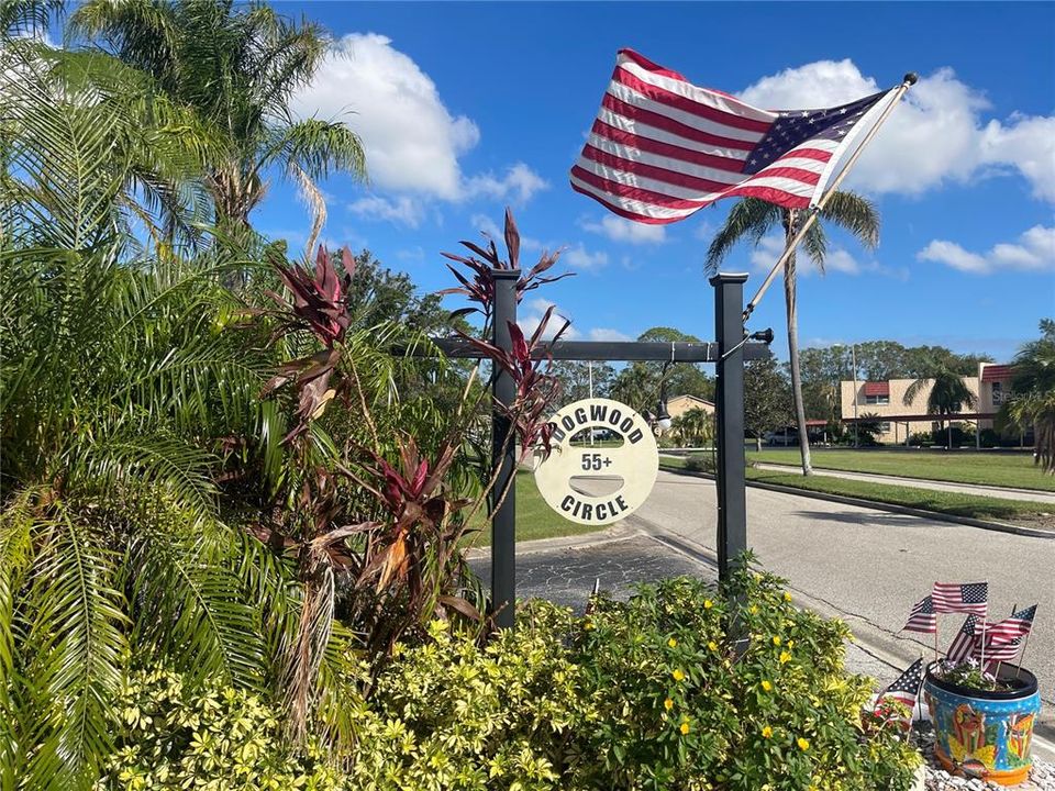 For Rent: $1,895 (2 beds, 2 baths, 1055 Square Feet)