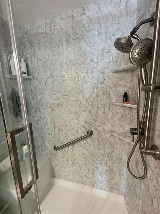 For Rent: $1,895 (2 beds, 2 baths, 1055 Square Feet)