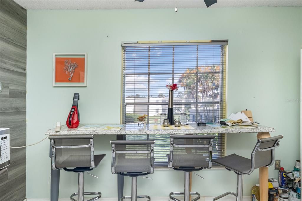 For Sale: $170,000 (2 beds, 2 baths, 970 Square Feet)