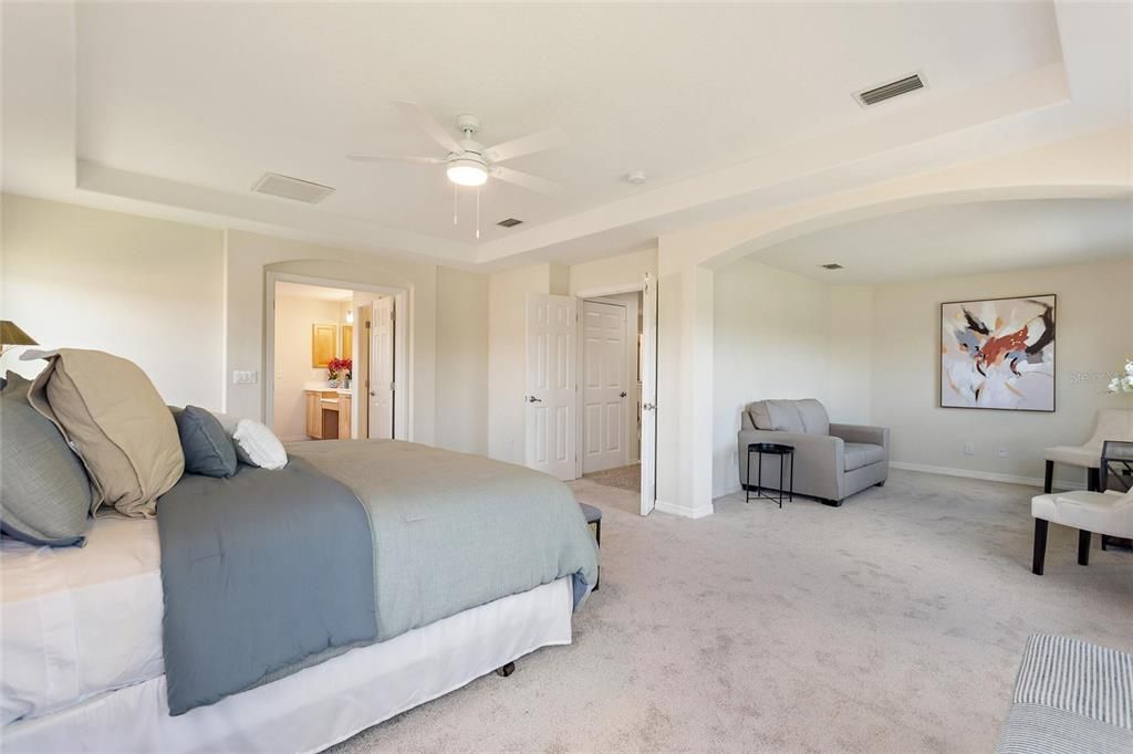 For Sale: $499,000 (4 beds, 3 baths, 2930 Square Feet)