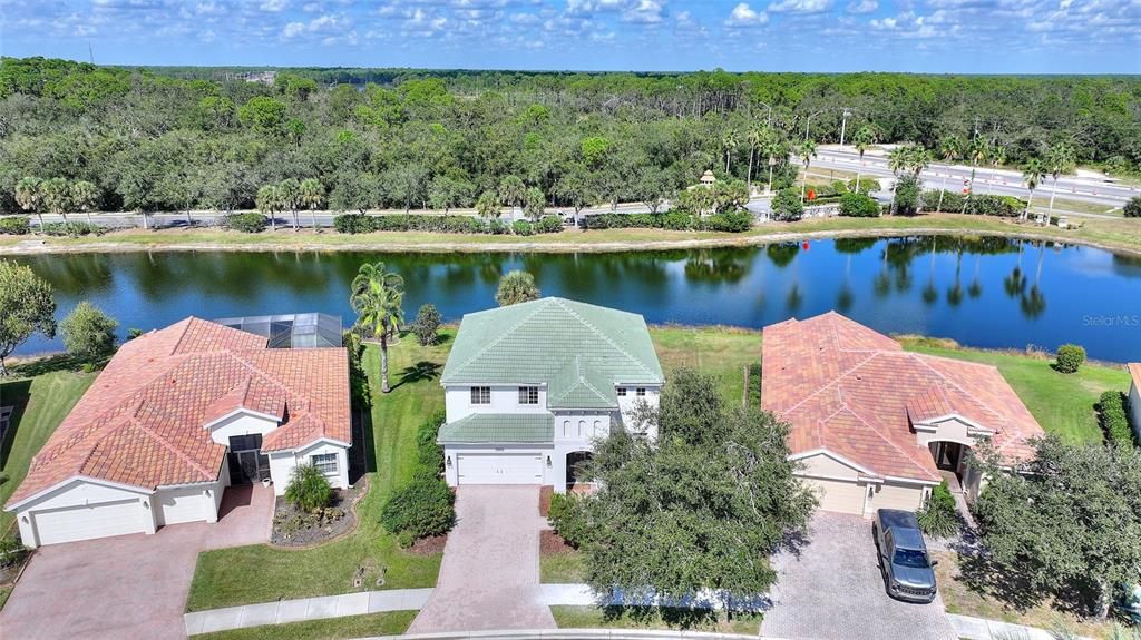 For Sale: $499,000 (4 beds, 3 baths, 2930 Square Feet)