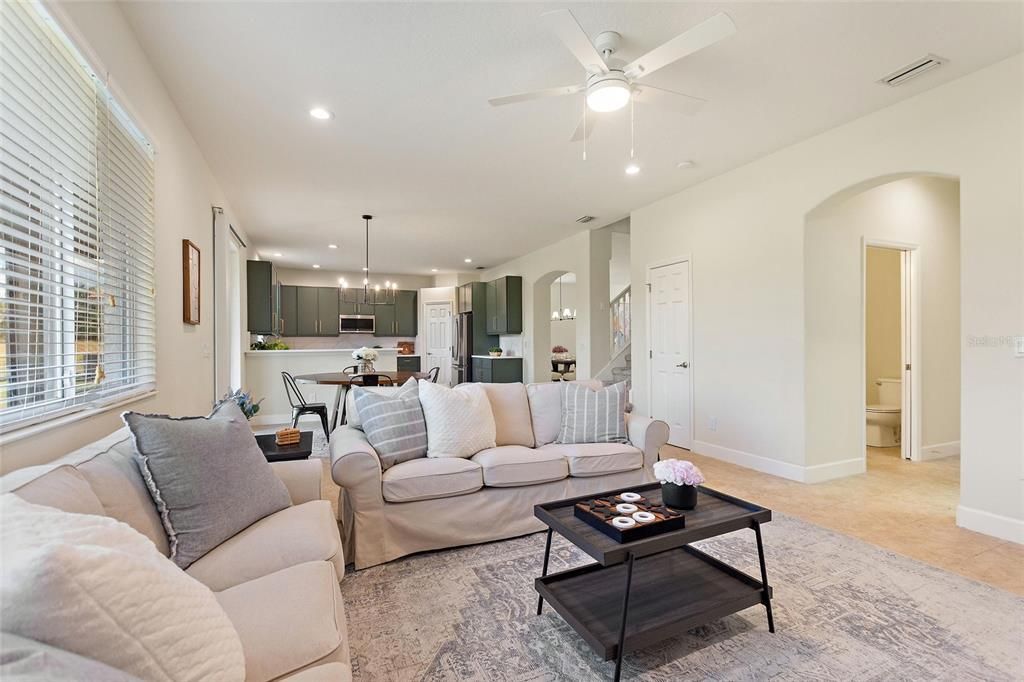 For Sale: $499,000 (4 beds, 3 baths, 2930 Square Feet)