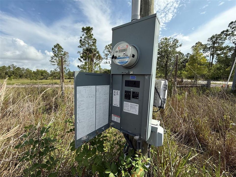 На продажу: $145,900 (2.50 acres)