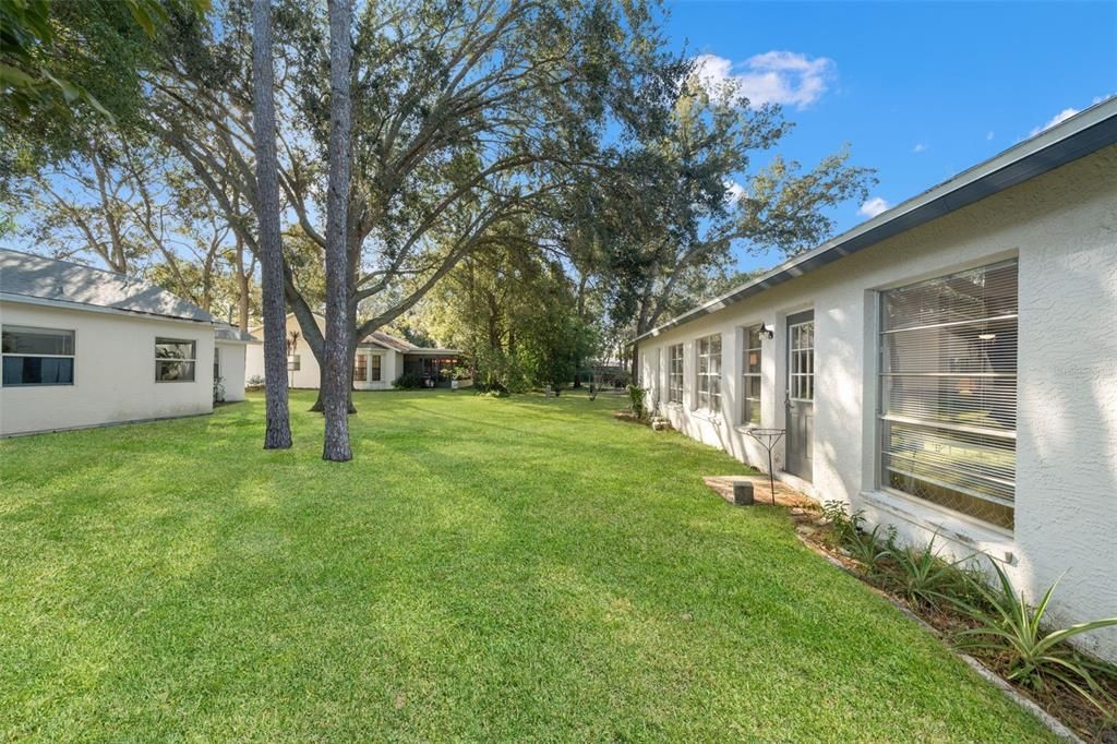 Под контрактом: $239,000 (2 спален, 2 ванн, 1674 Квадратных фут)