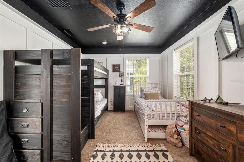 En Venta: $519,999 (3 camas, 2 baños, 1892 Pies cuadrados)