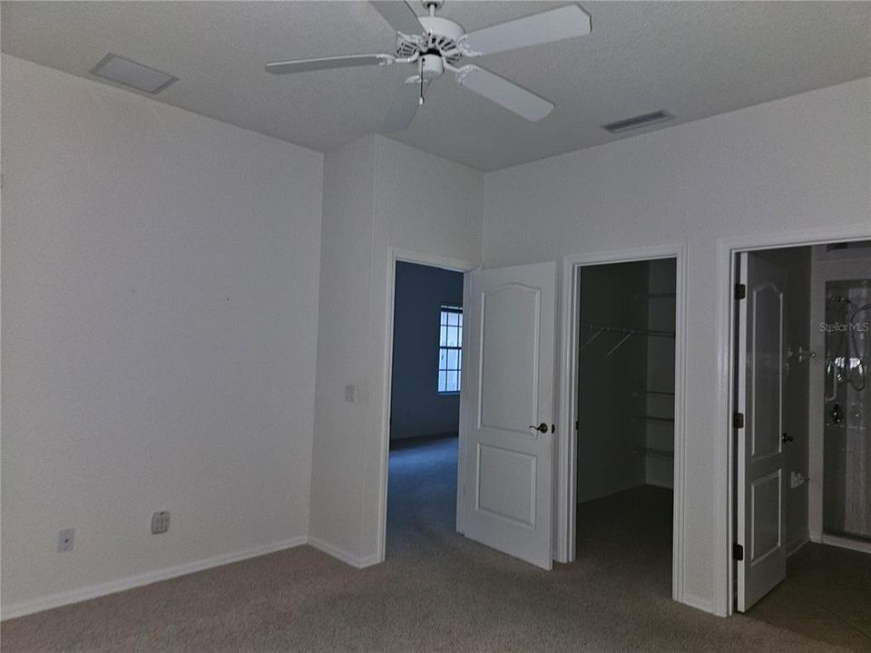 For Sale: $276,250 (2 beds, 2 baths, 1373 Square Feet)