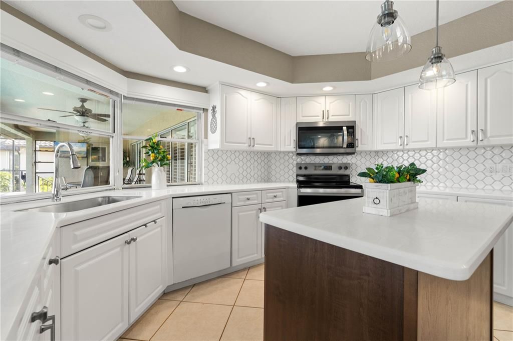 待售: $539,000 (3 贝兹, 2 浴室, 2063 平方英尺)