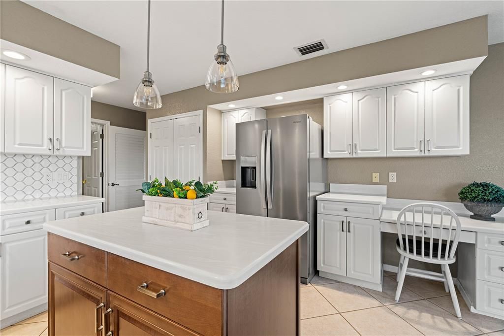 待售: $539,000 (3 贝兹, 2 浴室, 2063 平方英尺)