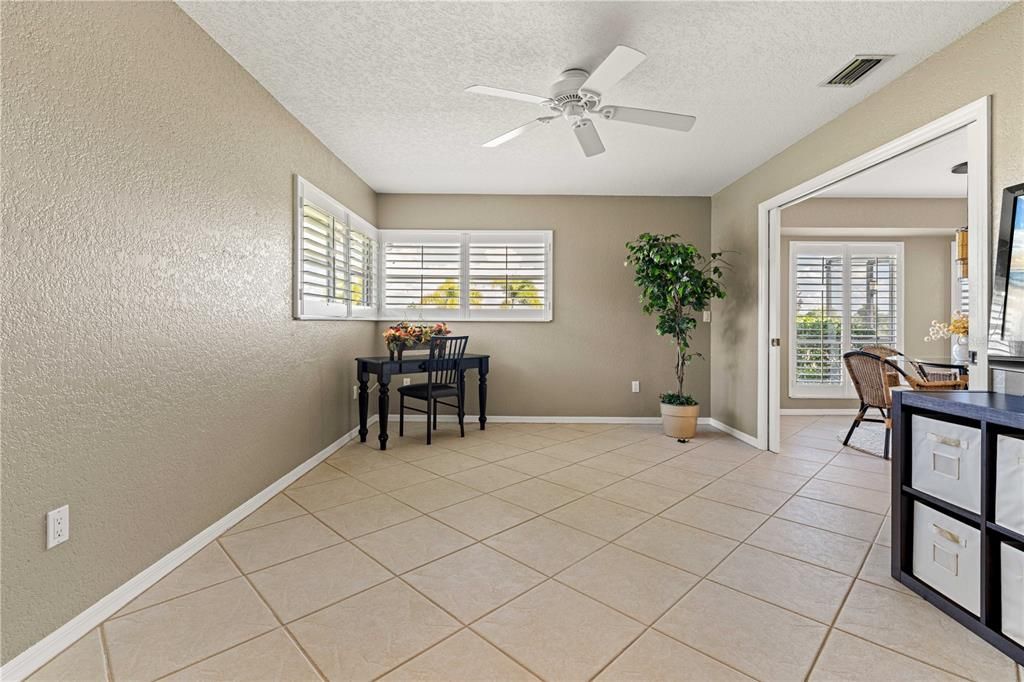 待售: $539,000 (3 贝兹, 2 浴室, 2063 平方英尺)