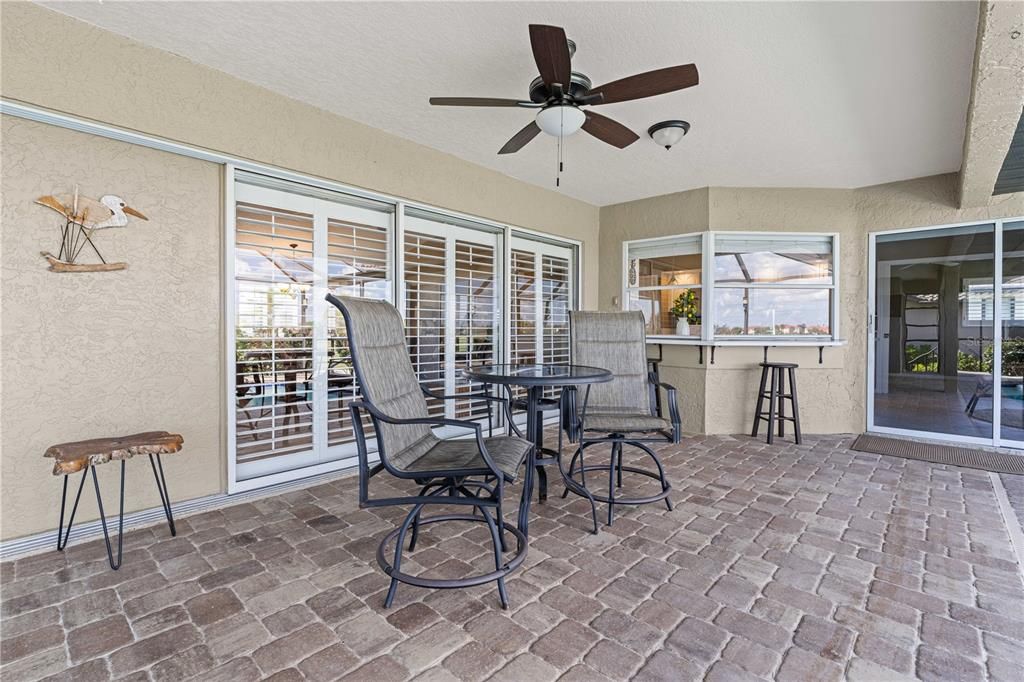 待售: $539,000 (3 贝兹, 2 浴室, 2063 平方英尺)