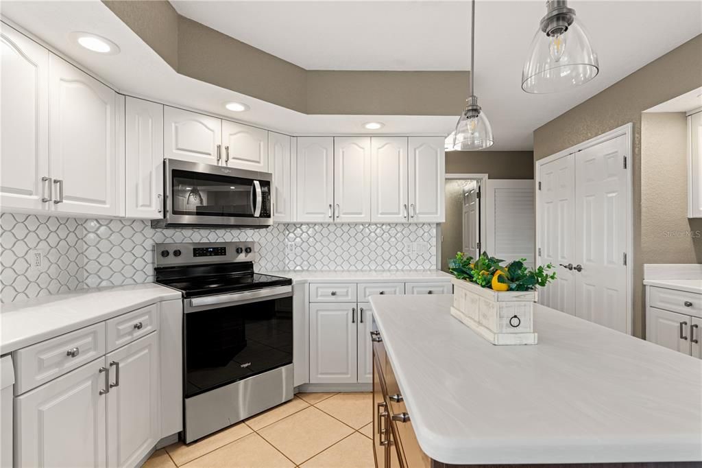 待售: $539,000 (3 贝兹, 2 浴室, 2063 平方英尺)