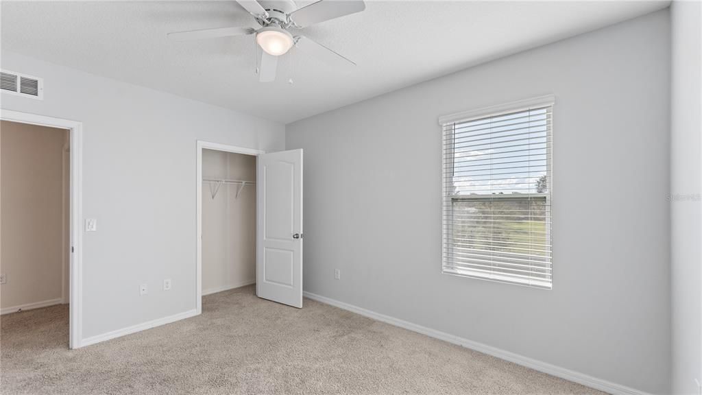 For Rent: $2,700 (5 beds, 3 baths, 2841 Square Feet)