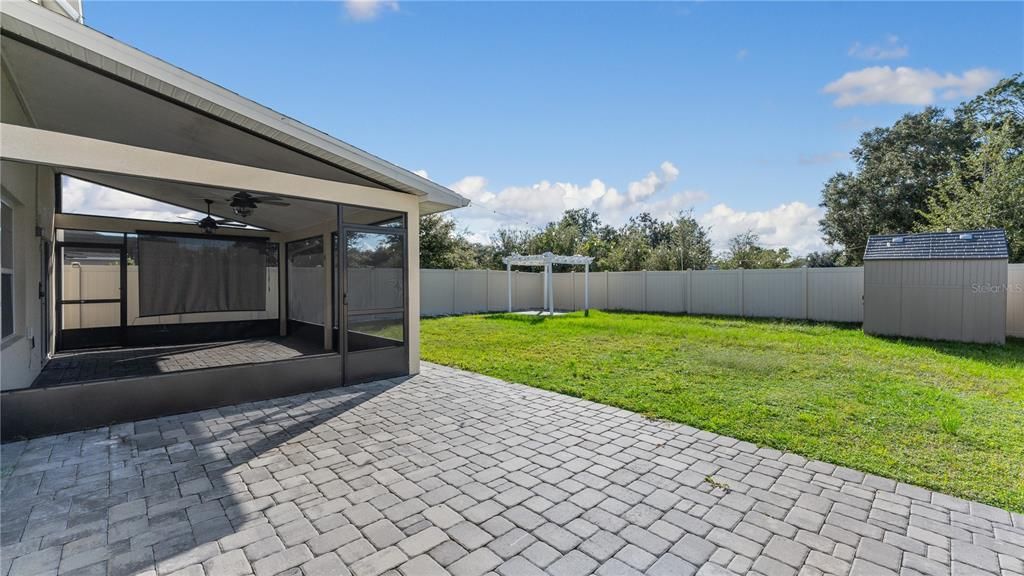 For Rent: $2,700 (5 beds, 3 baths, 2841 Square Feet)