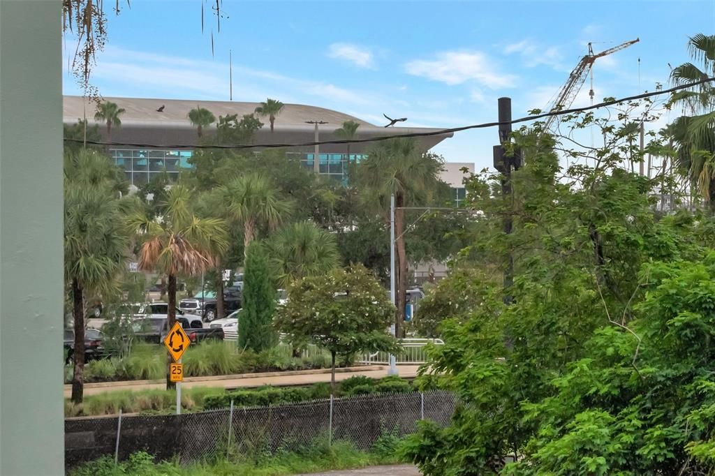 Active With Contract: $350,000 (1 beds, 1 baths, 1107 Square Feet)