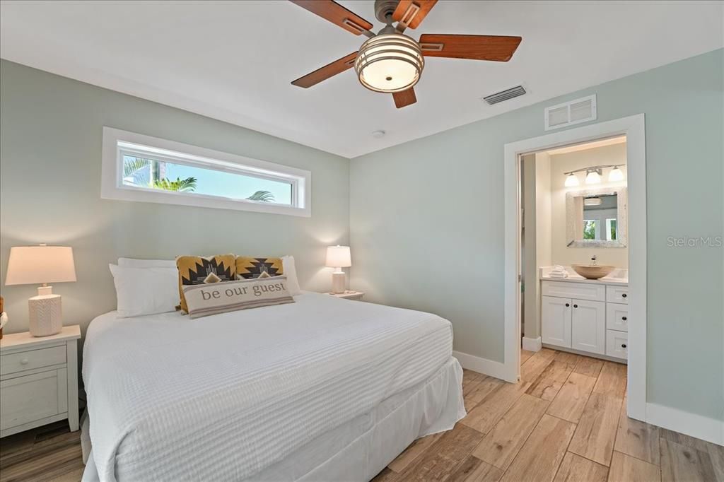 For Sale: $3,895,000 (3 beds, 3 baths, 2263 Square Feet)