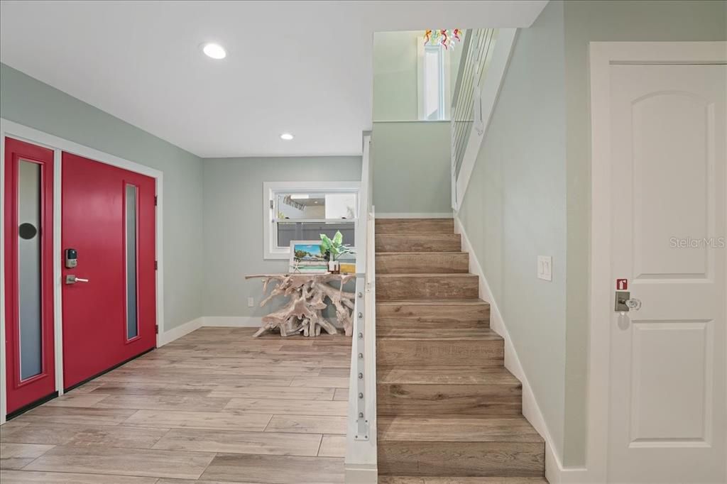 For Sale: $3,895,000 (3 beds, 3 baths, 2263 Square Feet)