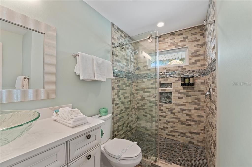 For Sale: $3,895,000 (3 beds, 3 baths, 2263 Square Feet)