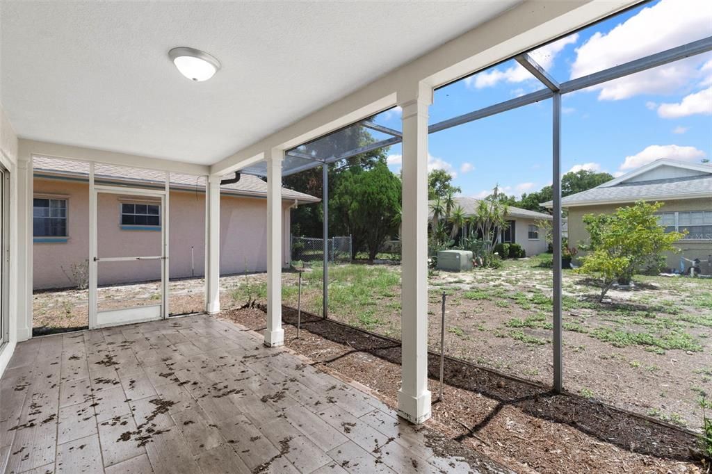 For Sale: $290,000 (3 beds, 2 baths, 1771 Square Feet)