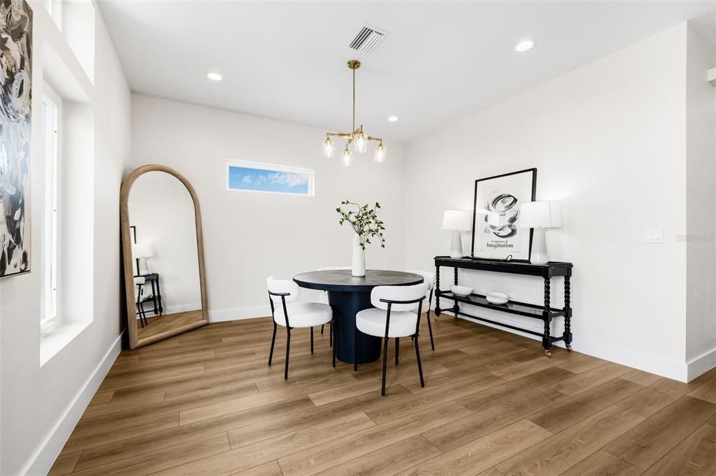 For Sale: $829,000 (4 beds, 3 baths, 1976 Square Feet)